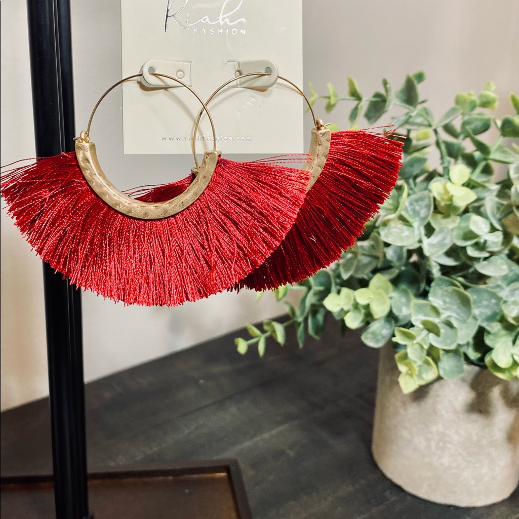 Burgundy Fan Tassel Hoop Earrings 10$